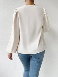 Loose Draped V-Neck Long-Sleeved Top