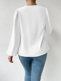 Loose Draped V-Neck Long-Sleeved Top