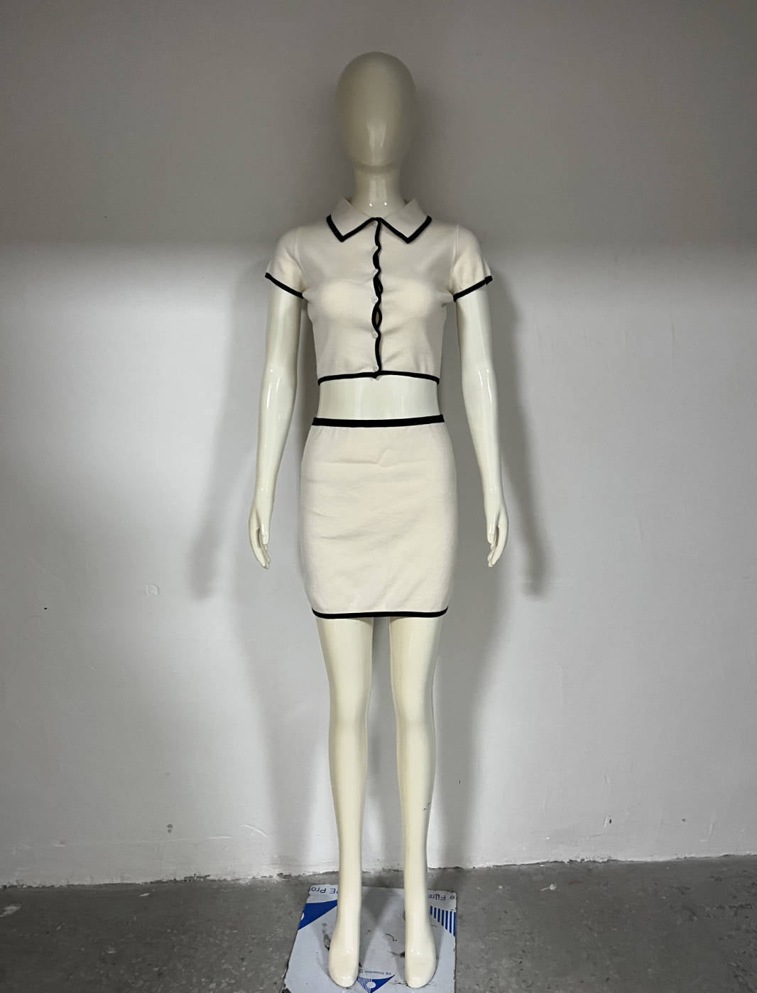Black Contrast Trim Knitted Set