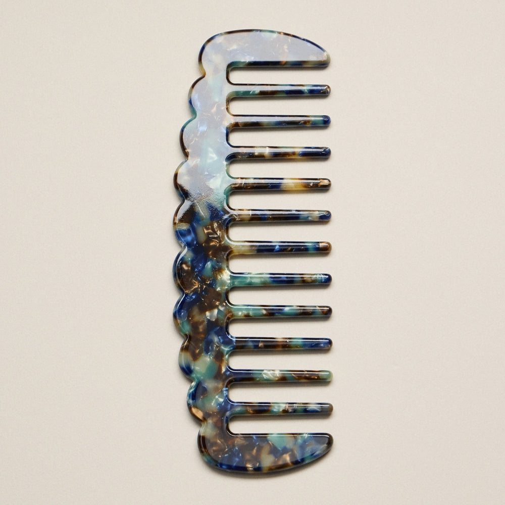 Scalloped Wide Tooth Resin Comb