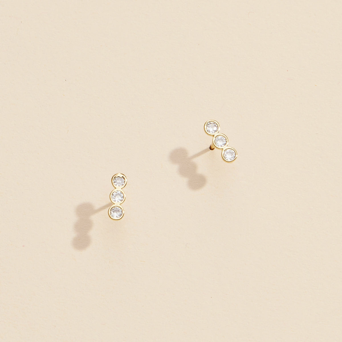 Three Linked Rhinestones Gold Dip Stud Earrings