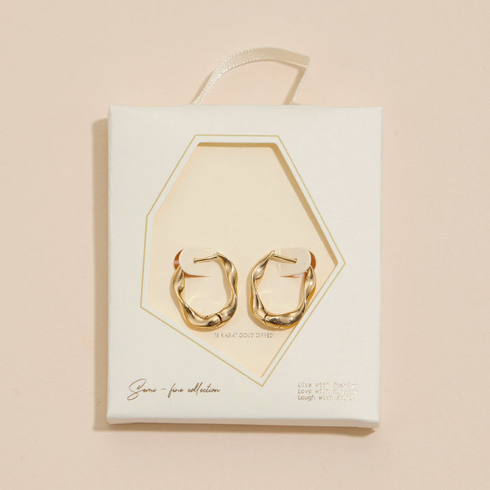 Wavy 18K Gold Dip Hoop Earrings