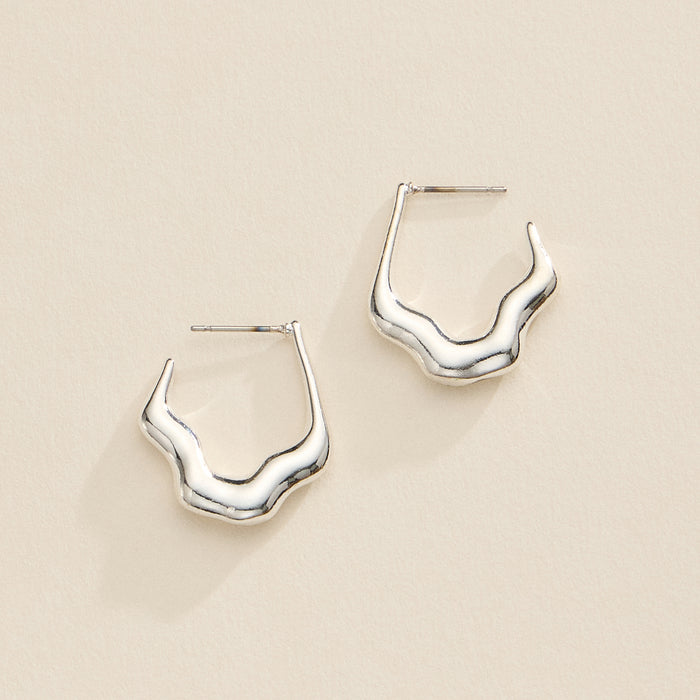 18K Gold-Dipped Organic Hoop Earrings – Sculptural Wavy Hoops in Gold & Silver