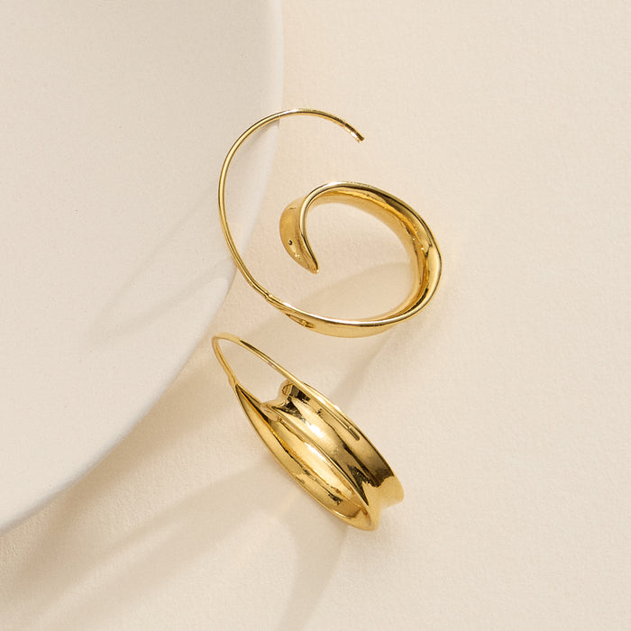 18K Gold-Dipped Spiral Hoop Earrings – Sculptural Swirl Hoops in Gold & Silver