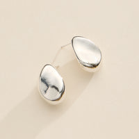 18K Gold-Dipped Organic Stud Earrings – Modern Sculptural Teardrop Earrings