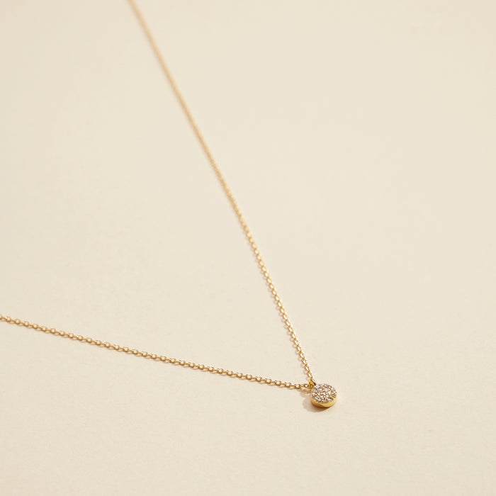 Circle Charm Gold Dip Short Necklace