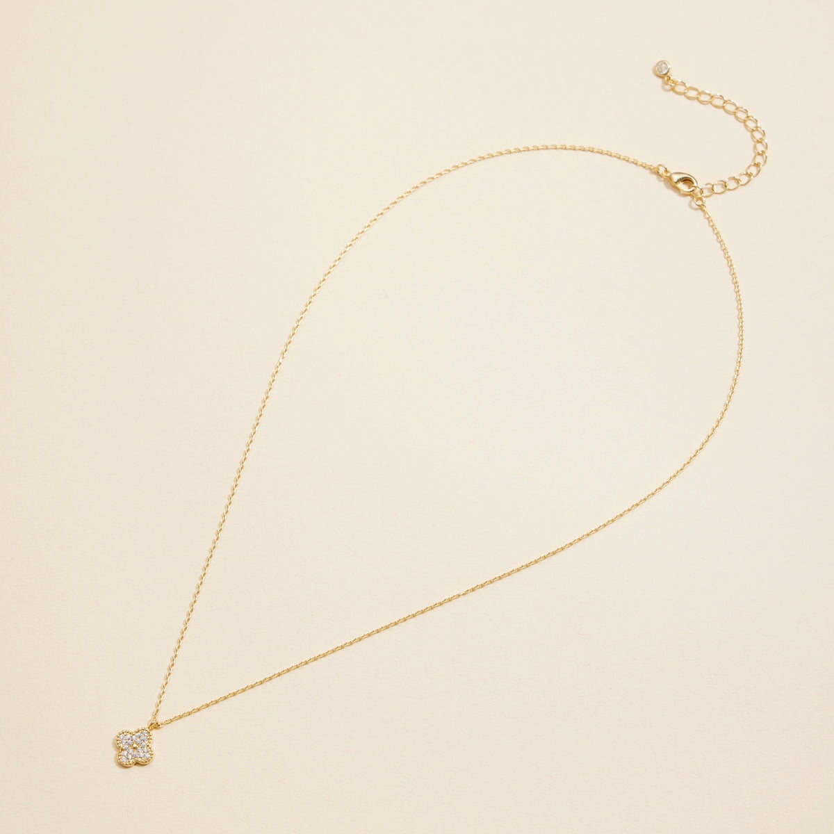 Clover Charm Gold Dip Short Necklace