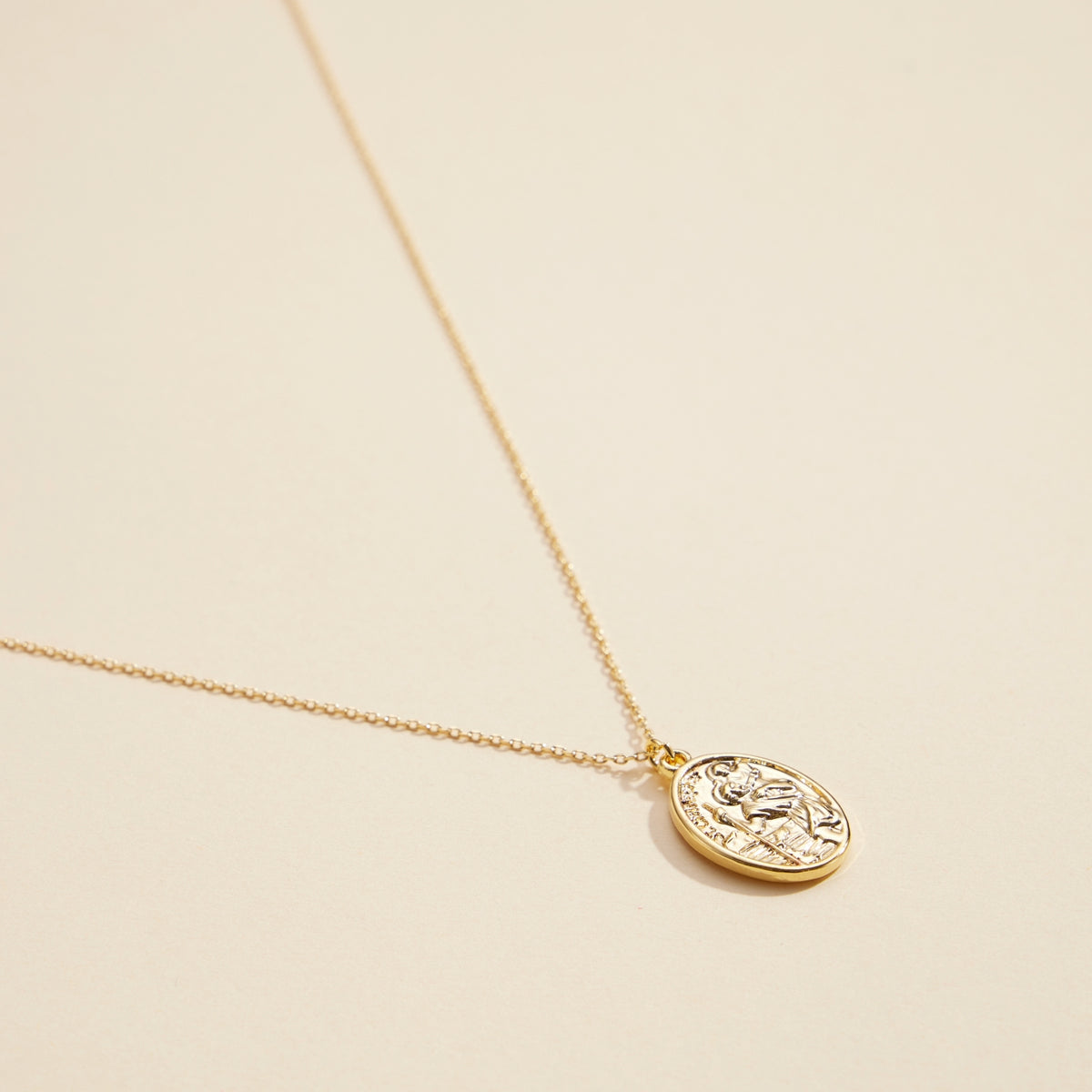 Oval Coin Charm Gold Dip Short Necklace