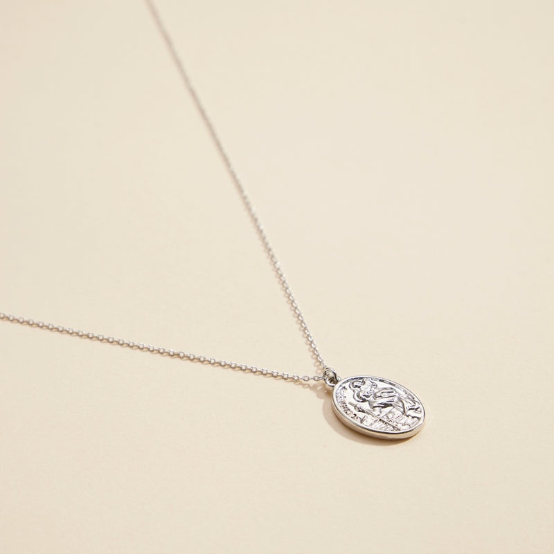 Oval Coin Charm Gold Dip Short Necklace