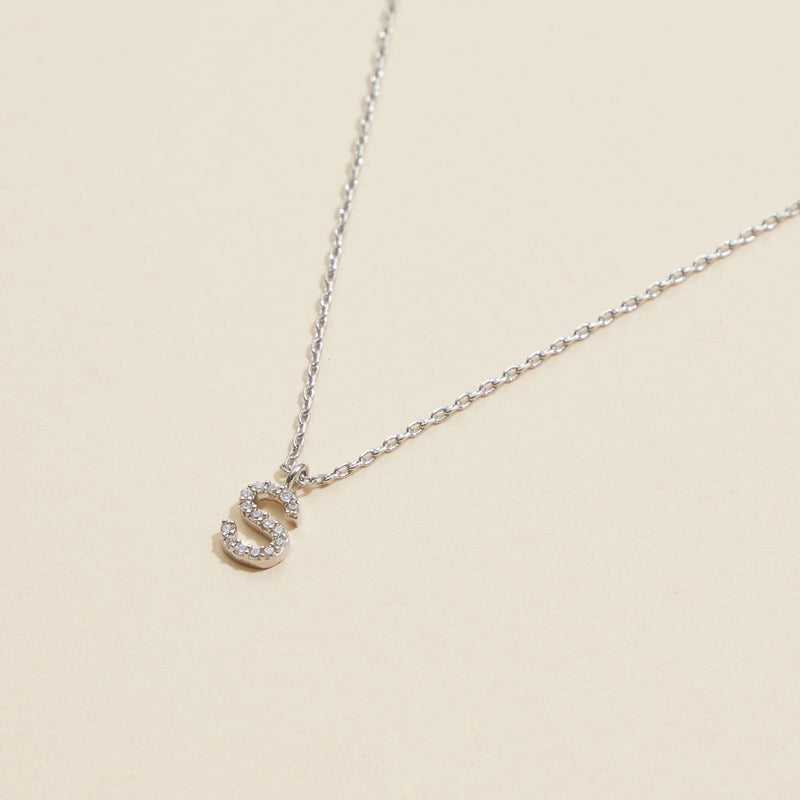 Letters Basic Gold Dipped Short Necklace