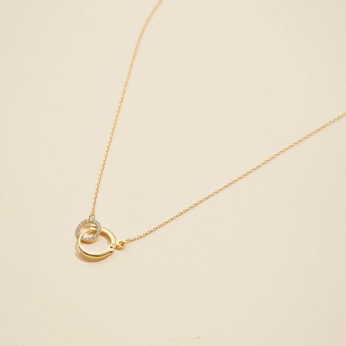 Interlocking Circles Gold Dip Short Necklace
