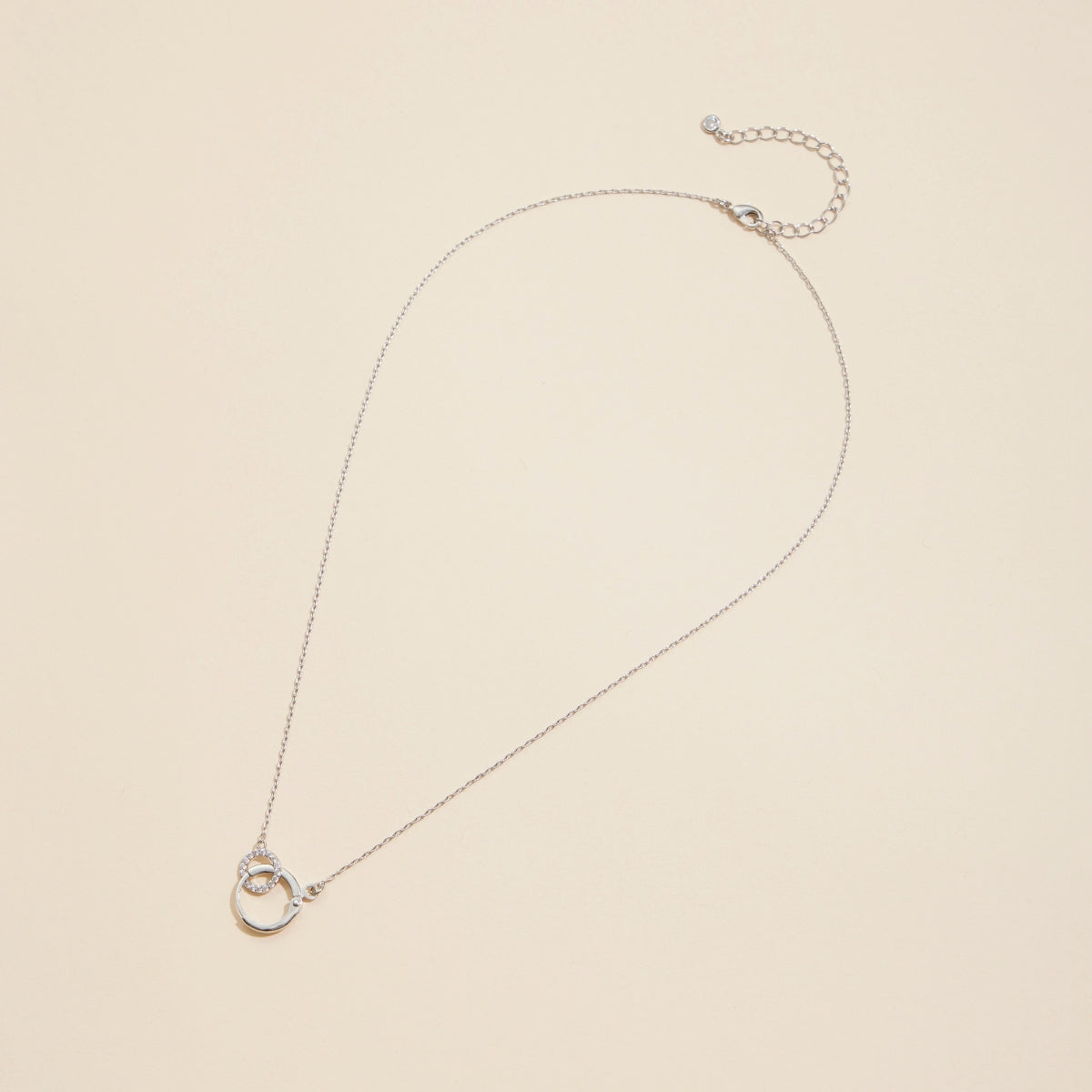 Interlocking Circles Gold Dip Short Necklace