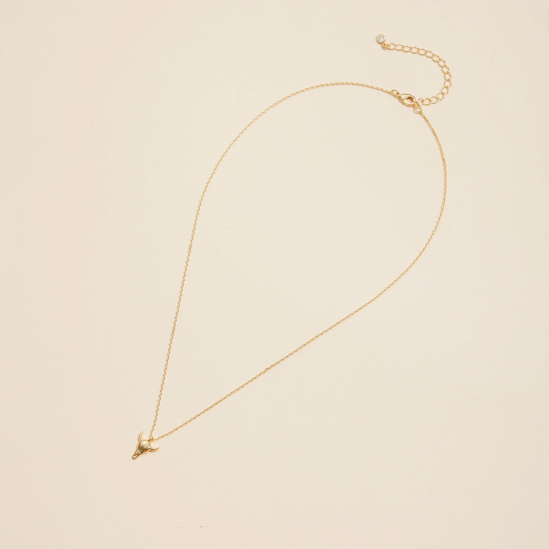 Longhorn Skull Charm Gold Dip Short Necklace