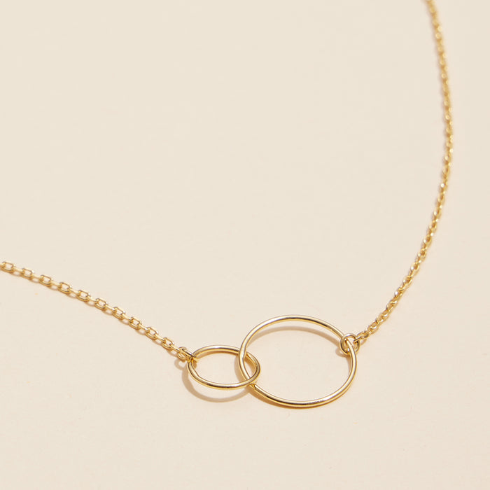 18K Double Circle Pendant Necklace