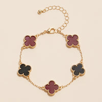 Clover Charms Basic Bracelet