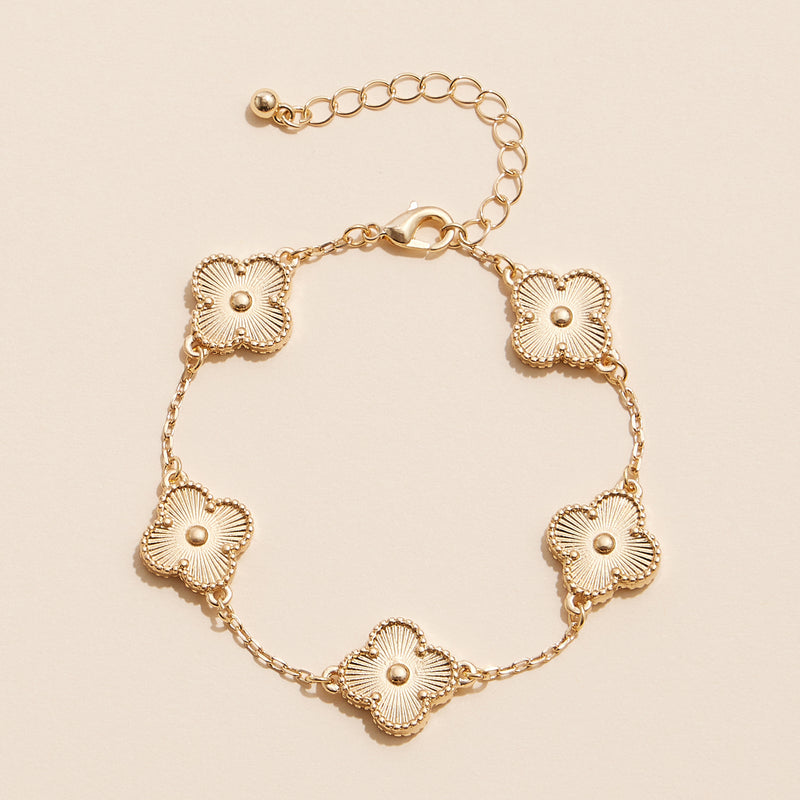 Clover Charms Basic Bracelet