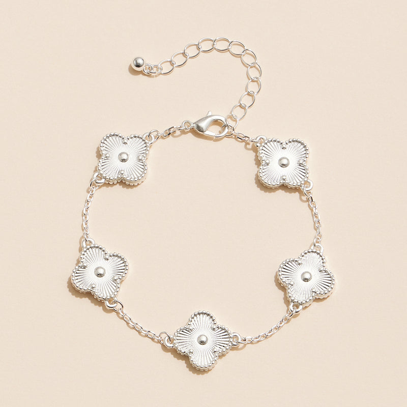 Clover Charms Basic Bracelet