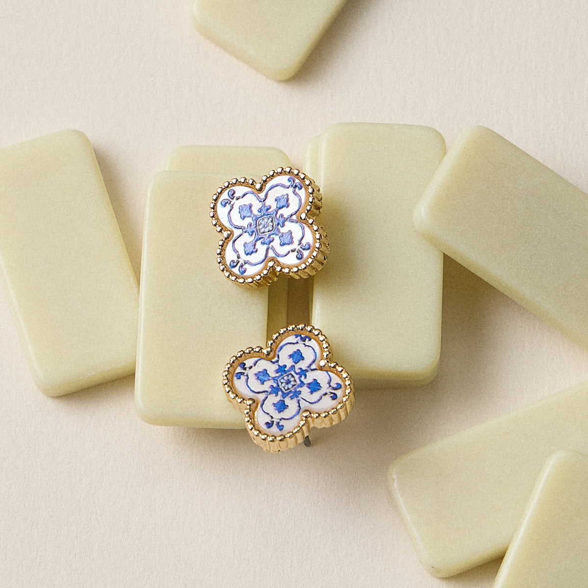 Clover Shape Shell Stud Earrings