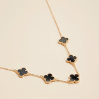 Floral Shell Charm Short Necklace