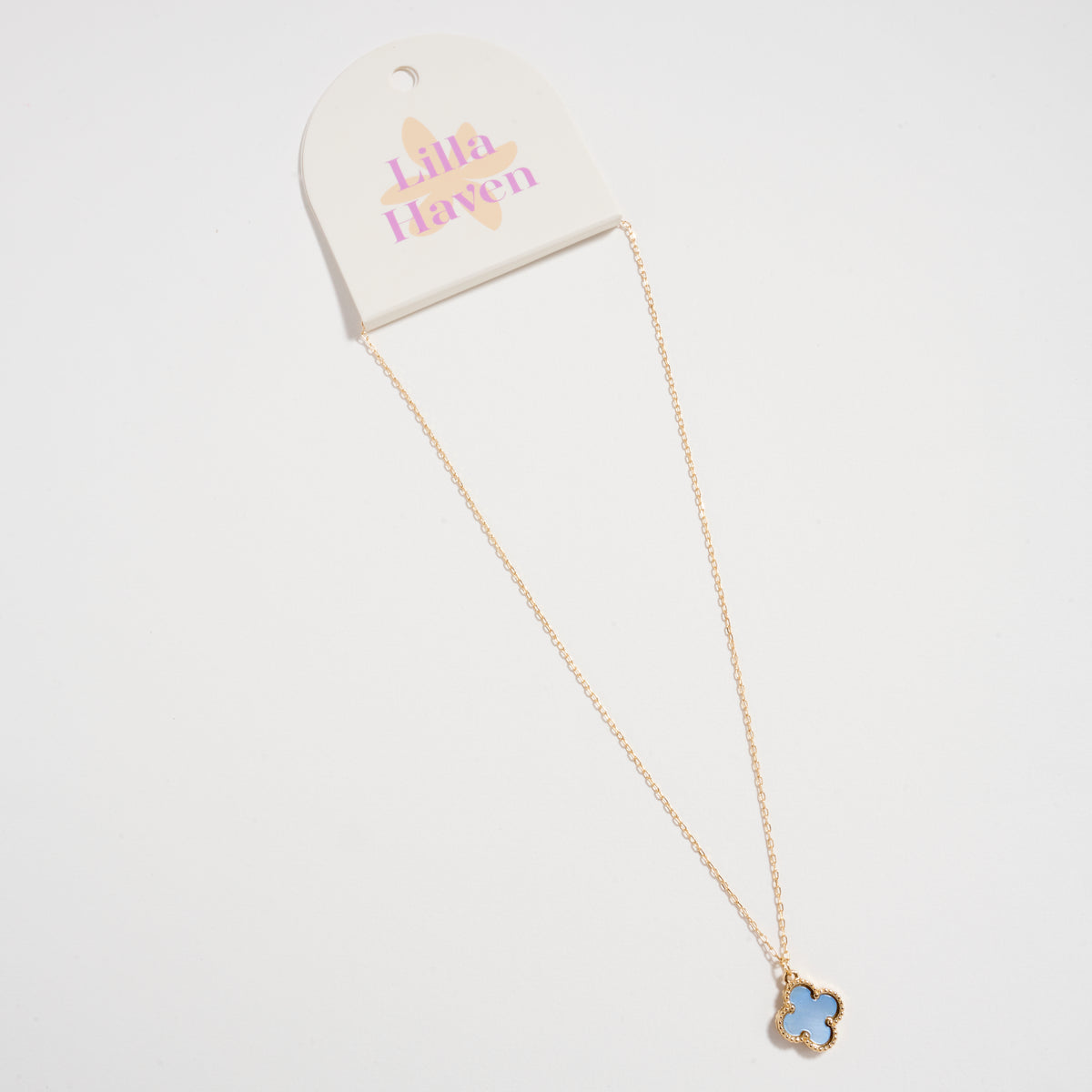 Shell Charm Pendant Necklace with Gold Chain