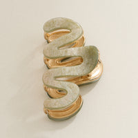 Wavy Matte Claw Clip with Gold Accents