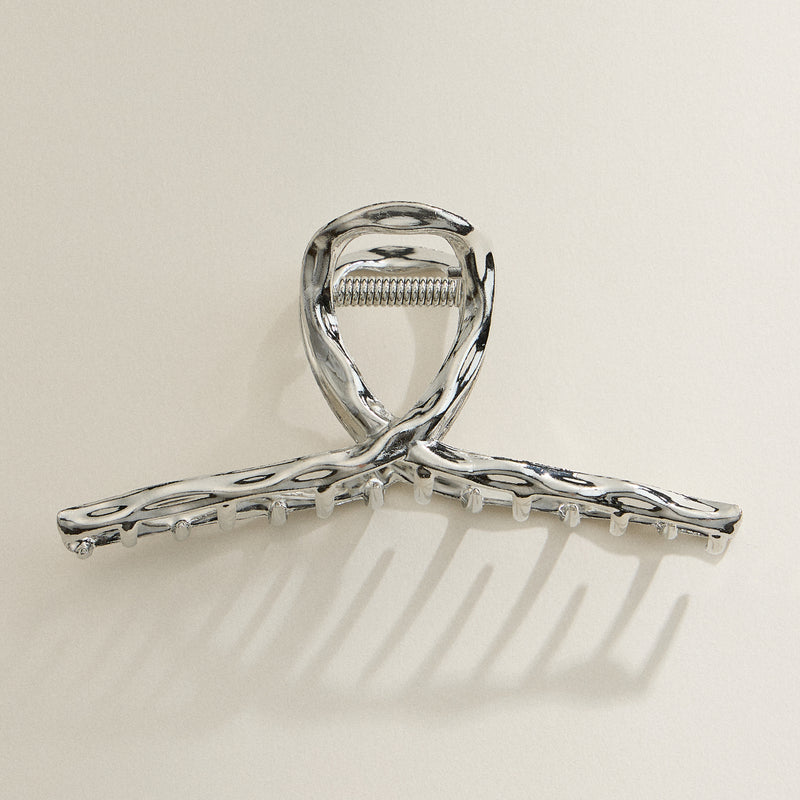 Sculpted Metal Hair Claw Clip