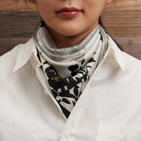 Minimalist Floral Print Scarf – Silk Texture Square Scarf for Chic Styling
