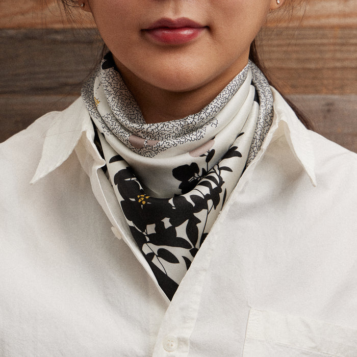 Minimalist Floral Print Scarf – Silk Texture Square Scarf for Chic Styling
