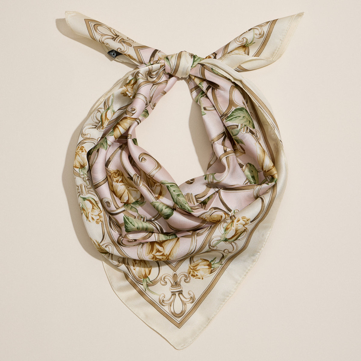 Baroque Rose Print Scarf – Elegant Floral Silk-Feel Square Scarf