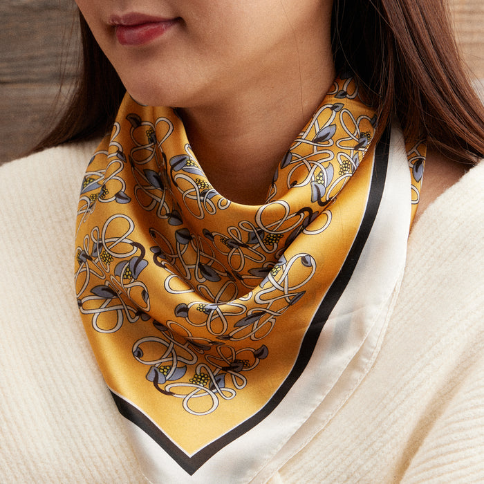 Geometric Pattern Square Scarf – Stylish Silk-Feel Scarf