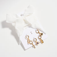 Gold Shoe Charm Set with Symbolic Pendants – Lucky Icons & White Ribbon Laces