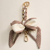 Scarf Bow Keychain with Gold Chain Link – Elegant Bag or Key Accessory