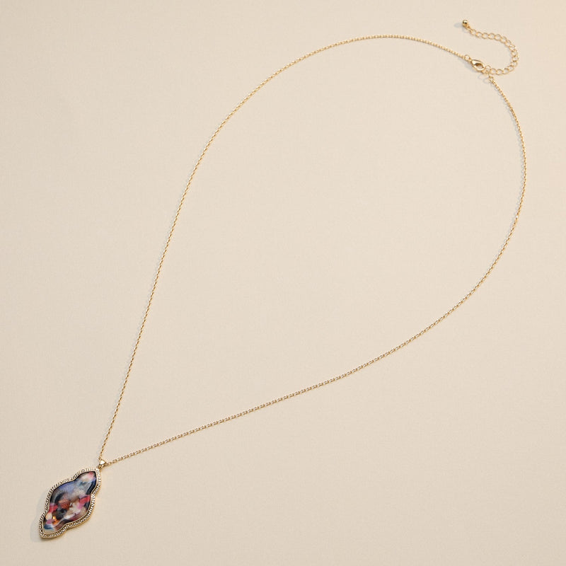 Iridescent Cloud-Shaped Pendant Necklace