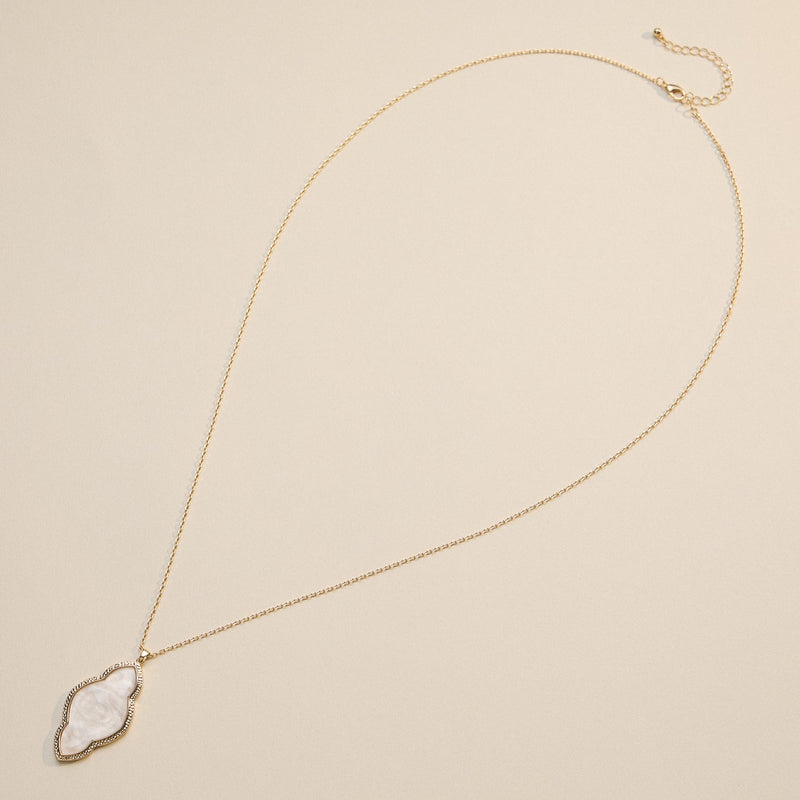 Iridescent Cloud-Shaped Pendant Necklace