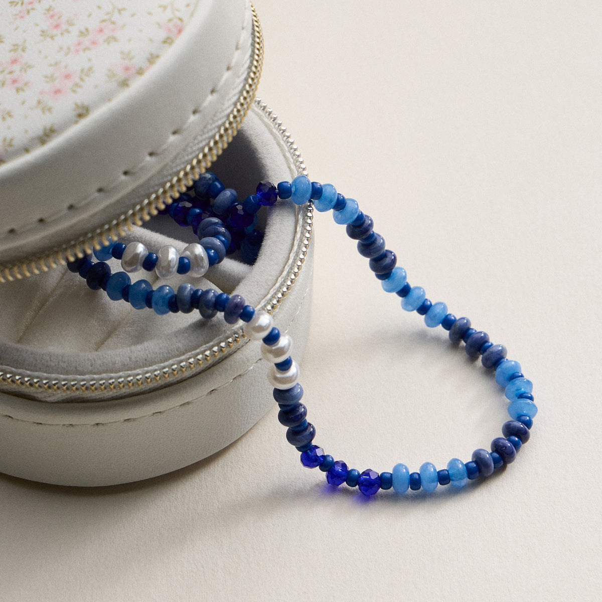 Faceted Glass Beaded Necklace with Gold Clasp