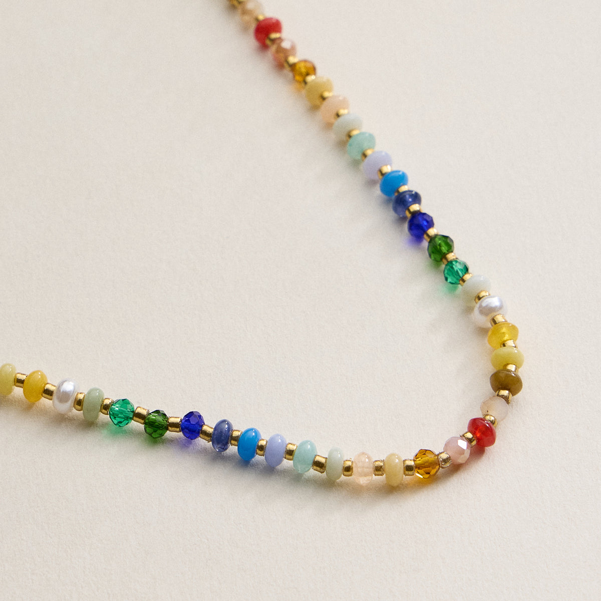 Faceted Glass Beaded Necklace with Gold Clasp