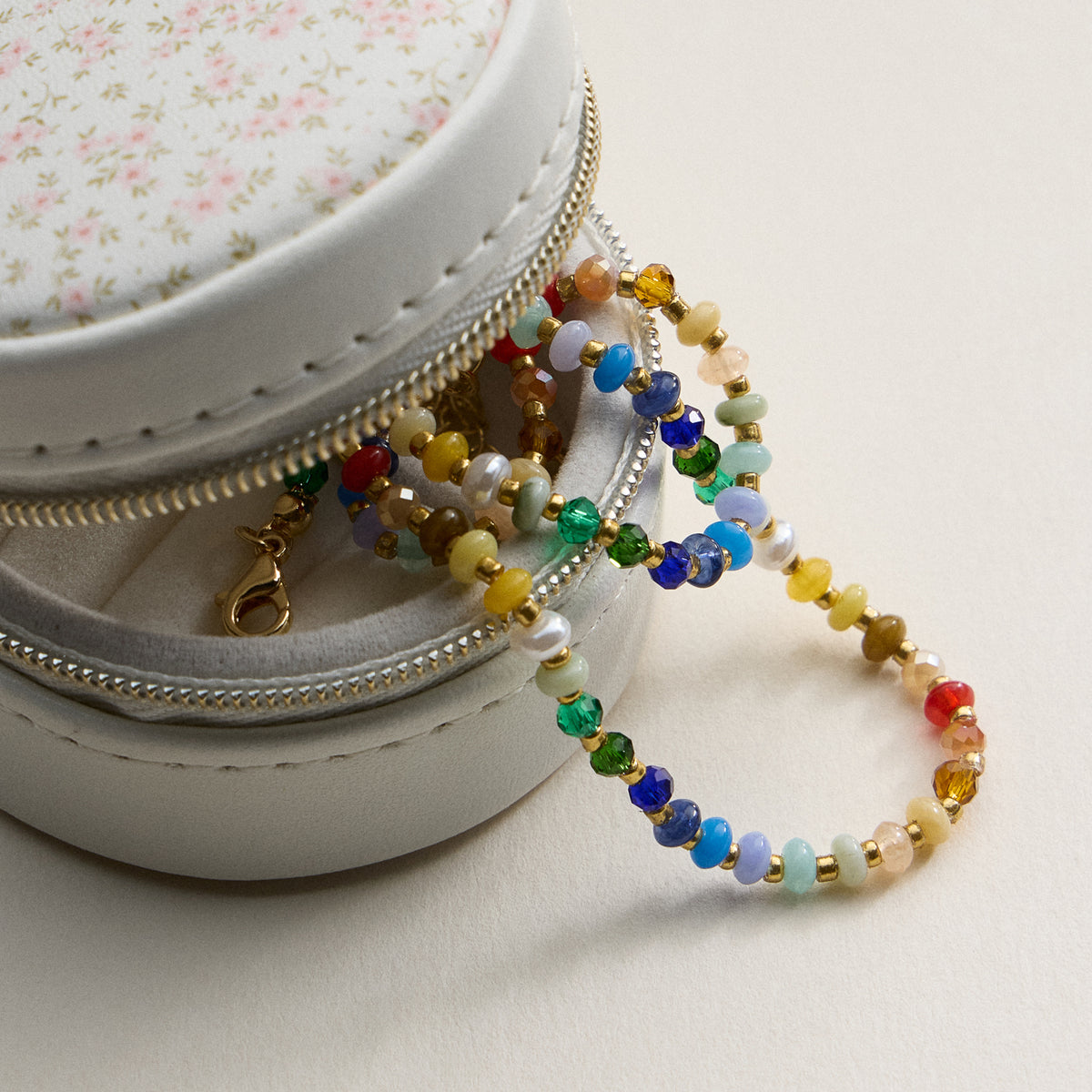 Faceted Glass Beaded Necklace with Gold Clasp