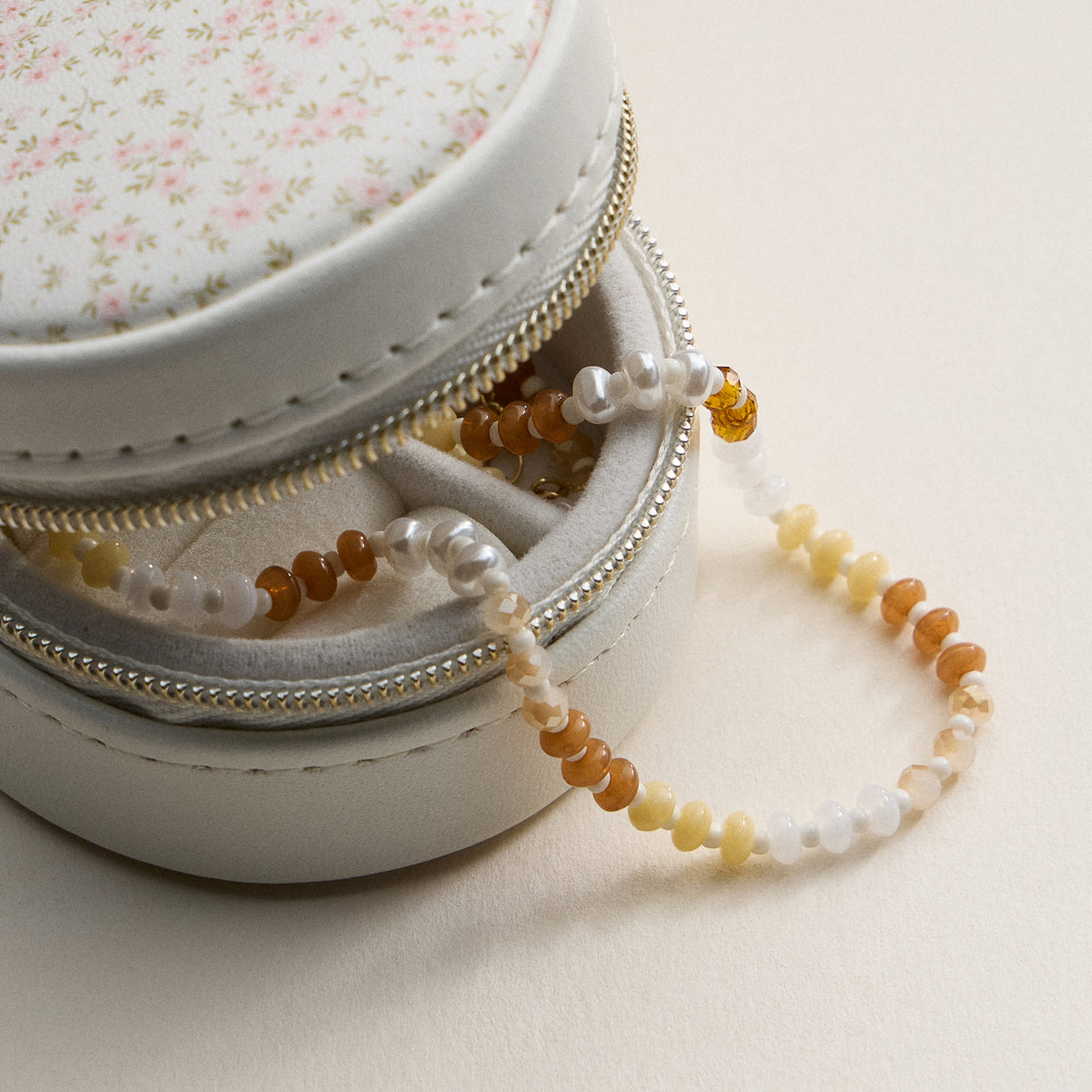 Faceted Glass Beaded Necklace with Gold Clasp