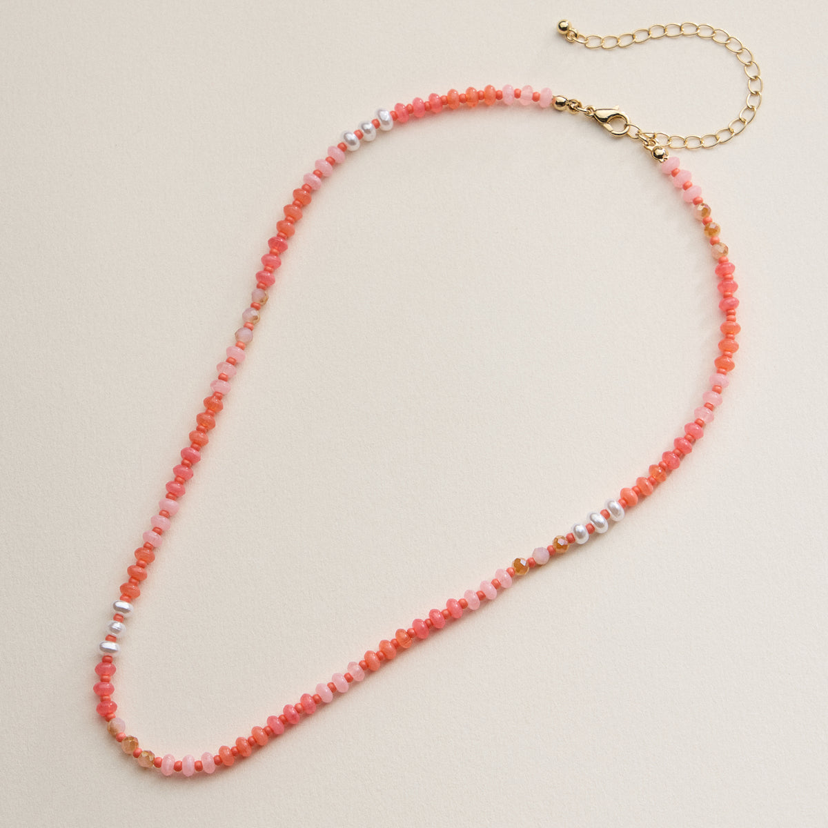 Faceted Glass Beaded Necklace with Gold Clasp 
