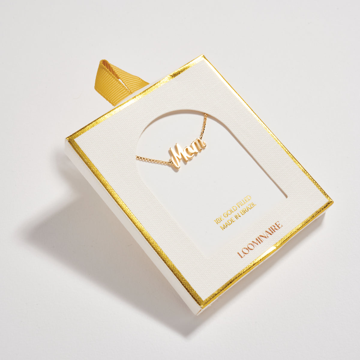 18K Gold Filled “Mom” Necklace – Dainty Script Pendant Chain, Made in Brazil