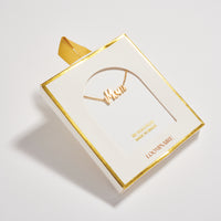 18K Gold Filled “Mom” Necklace – Dainty Script Pendant Chain, Made in Brazil