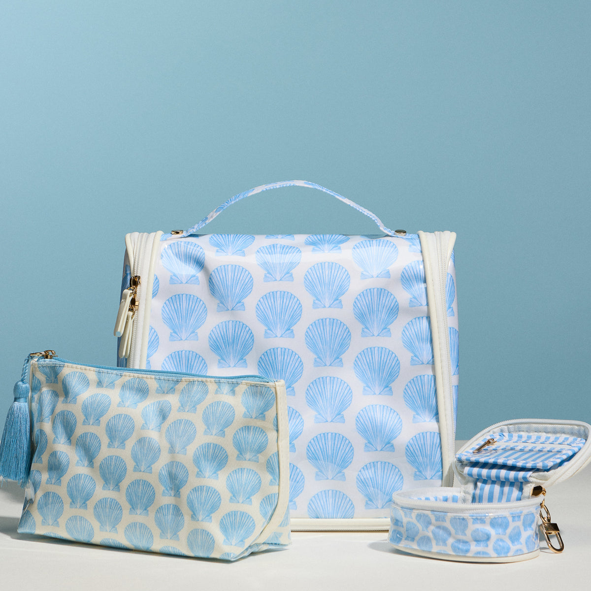 Blue Seashell Print Cosmetic Pouch – Zipper Makeup Bag with Tassel