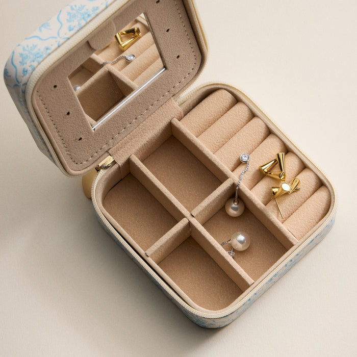 Light Blue Floral Travel Jewelry Case – Compact Jewelry Organizer with Mirror & Ring Slots