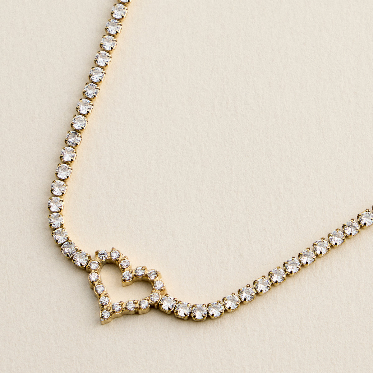 Heart Tennis Bracelet for Women – CZ Diamond Pavé Heart Charm Bracelet