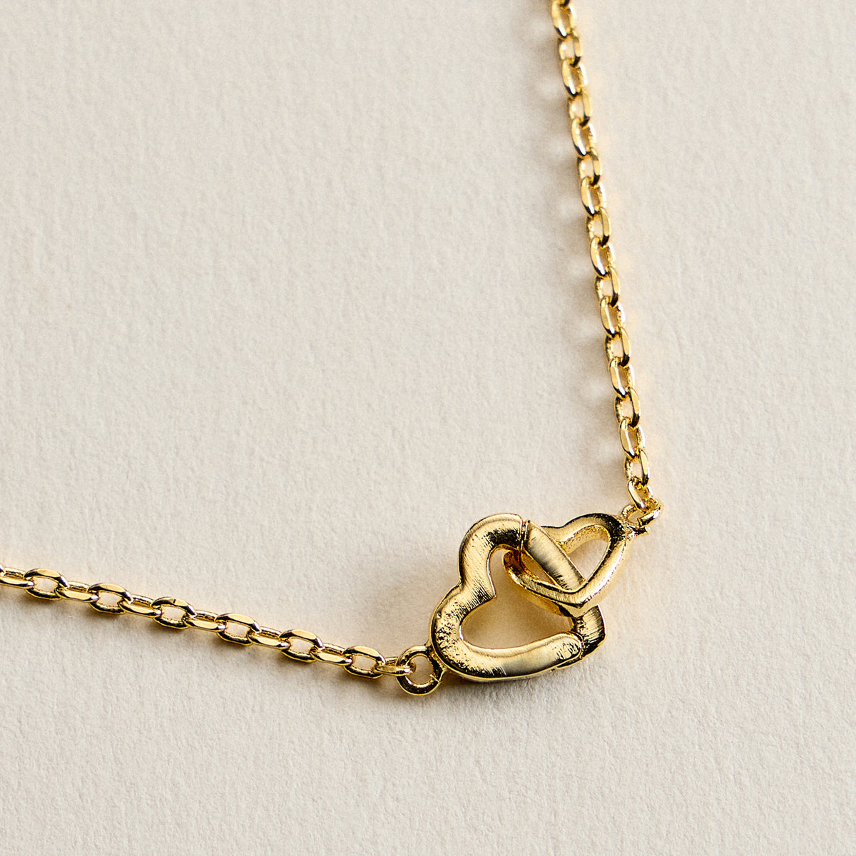 18K Gold Filled Interlocking Double Heart Necklace – Dainty Adjustable Love Pendant Necklace Made in Korea