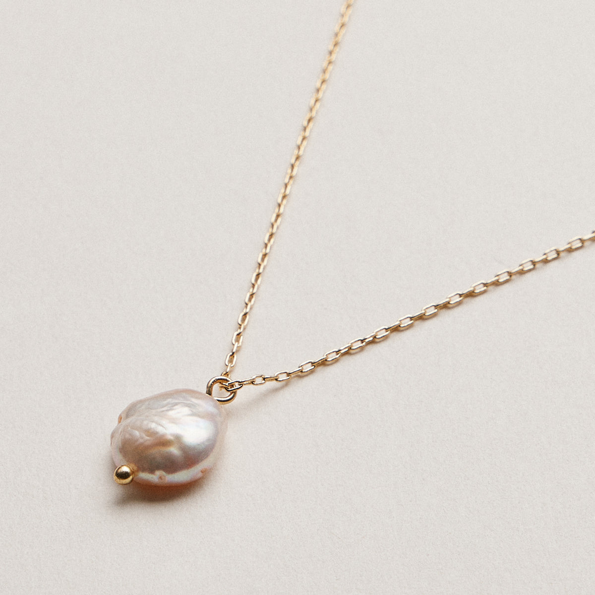 Golden Blush Baroque Pearl Pendant Necklace