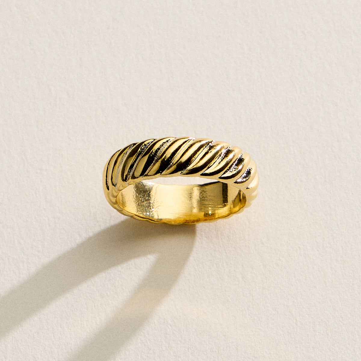 Gold Filled Twisted Rope Band Ring – Vintage Textured Statement Ring – Made in Korea