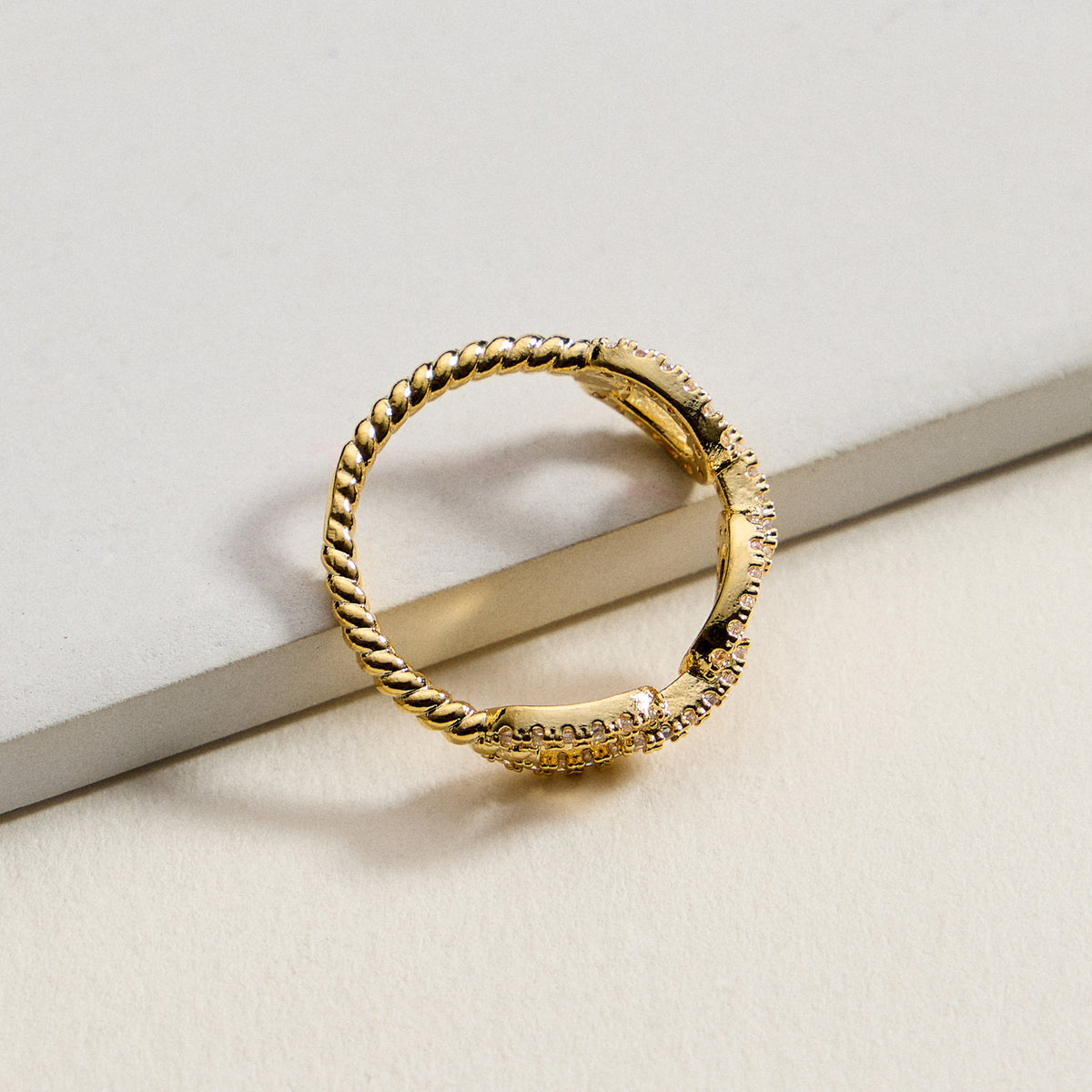 Gold Filled CZ Oval Link Ring – Twisted Rope Band Statement Ring – Made in Korea