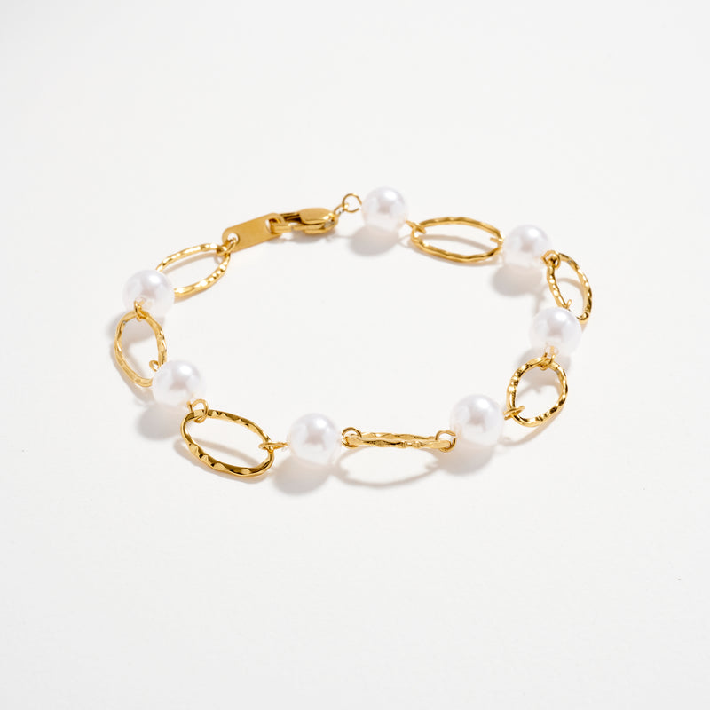 Gold-Tone Pearl Link Bracelet – Elegant Textured Chain Bracelet with Imitation Pearls