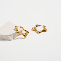 Stainless Steel Star Outline Hoop Earrings – Hypoallergenic & Tarnish Free